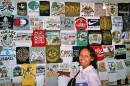 Tee-shirt en vente au Souk (1) * 768 x 512 * (217KB)